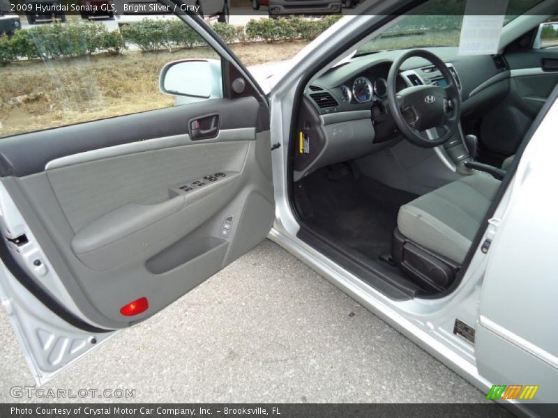 Bright Silver / Gray 2009 Hyundai Sonata GLS