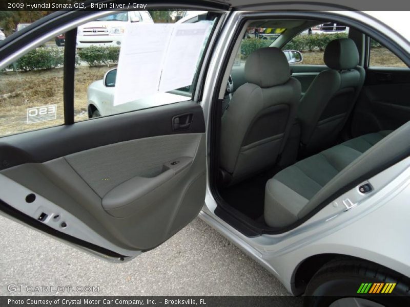 Bright Silver / Gray 2009 Hyundai Sonata GLS