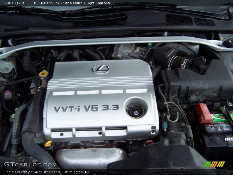 Millennium Silver Metallic / Light Charcoal 2004 Lexus ES 330