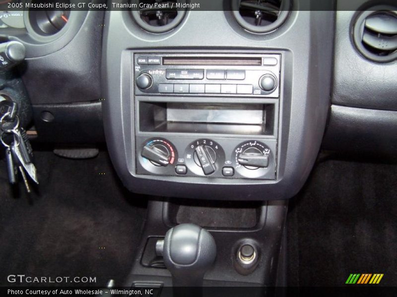 Titanium Gray Pearl / Midnight 2005 Mitsubishi Eclipse GT Coupe