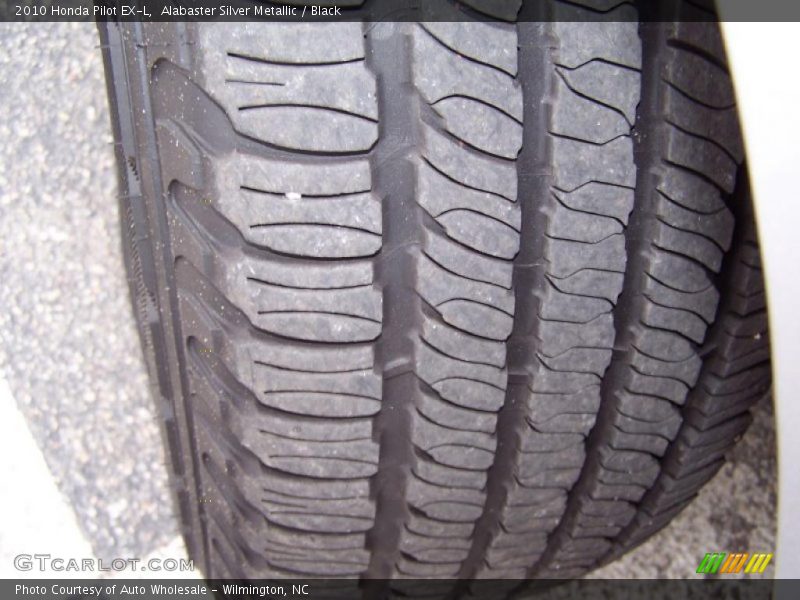 Alabaster Silver Metallic / Black 2010 Honda Pilot EX-L