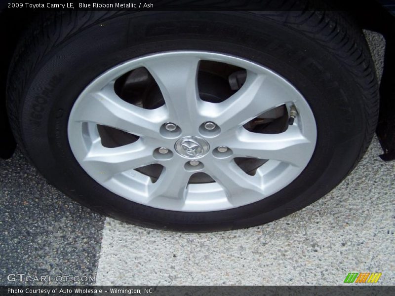 Blue Ribbon Metallic / Ash 2009 Toyota Camry LE