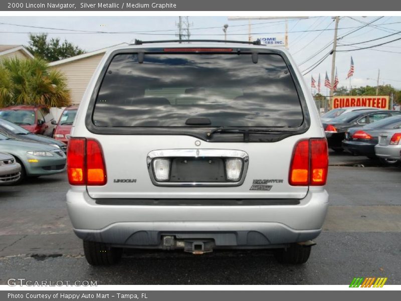 Silver Metallic / Medium Graphite 2000 Lincoln Navigator