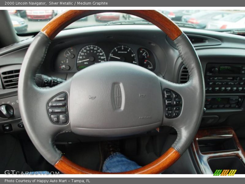 Silver Metallic / Medium Graphite 2000 Lincoln Navigator