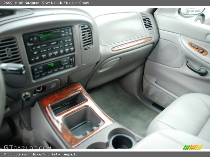 Silver Metallic / Medium Graphite 2000 Lincoln Navigator