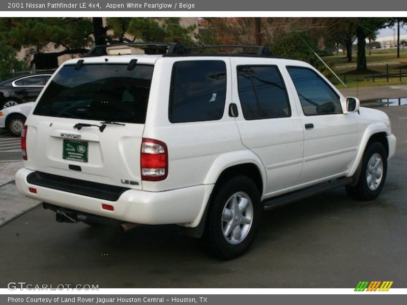Aspen White Pearlglow / Beige 2001 Nissan Pathfinder LE 4x4