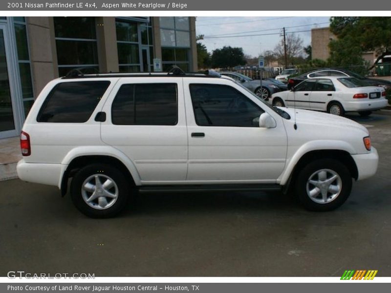 Aspen White Pearlglow / Beige 2001 Nissan Pathfinder LE 4x4