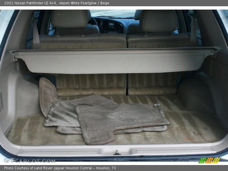 Aspen White Pearlglow / Beige 2001 Nissan Pathfinder LE 4x4