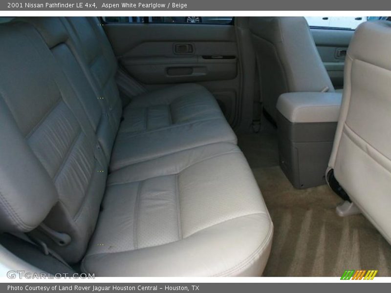 Aspen White Pearlglow / Beige 2001 Nissan Pathfinder LE 4x4