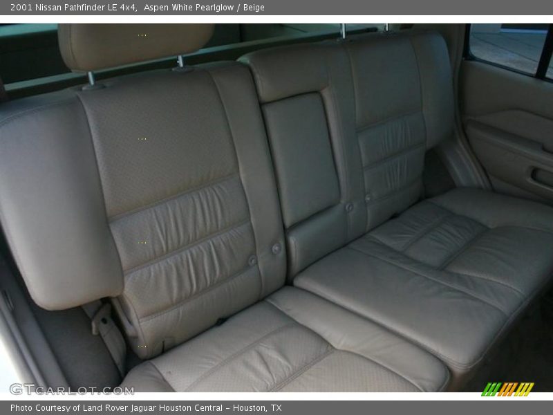 Aspen White Pearlglow / Beige 2001 Nissan Pathfinder LE 4x4