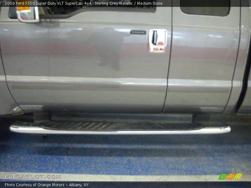 Sterling Grey Metallic / Medium Stone 2009 Ford F350 Super Duty XLT SuperCab 4x4