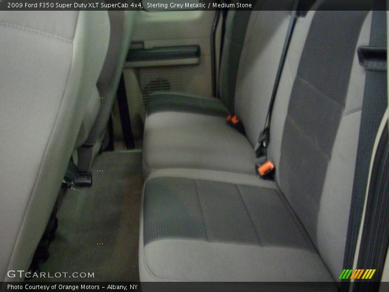  2009 F350 Super Duty XLT SuperCab 4x4 Medium Stone Interior