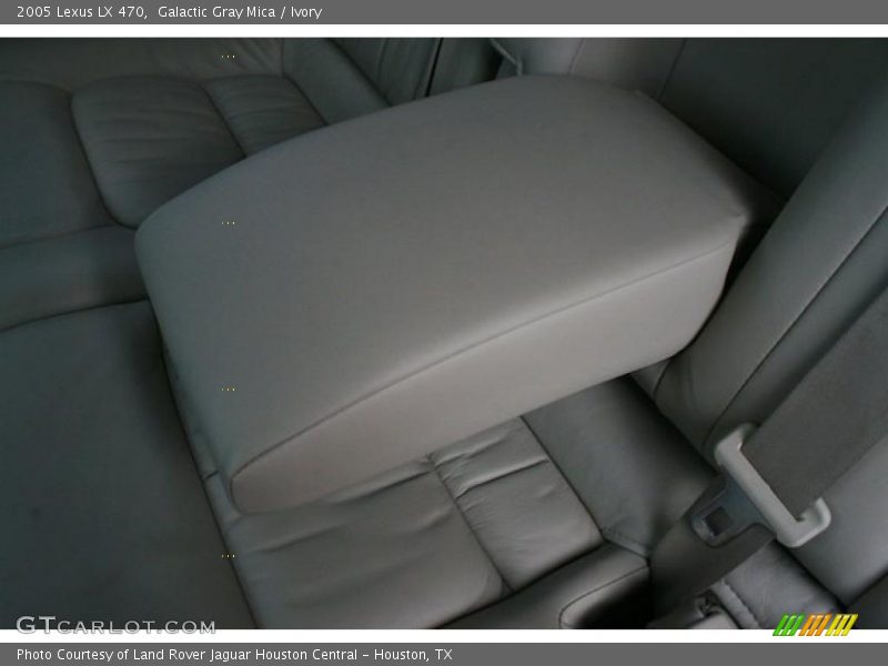 Galactic Gray Mica / Ivory 2005 Lexus LX 470