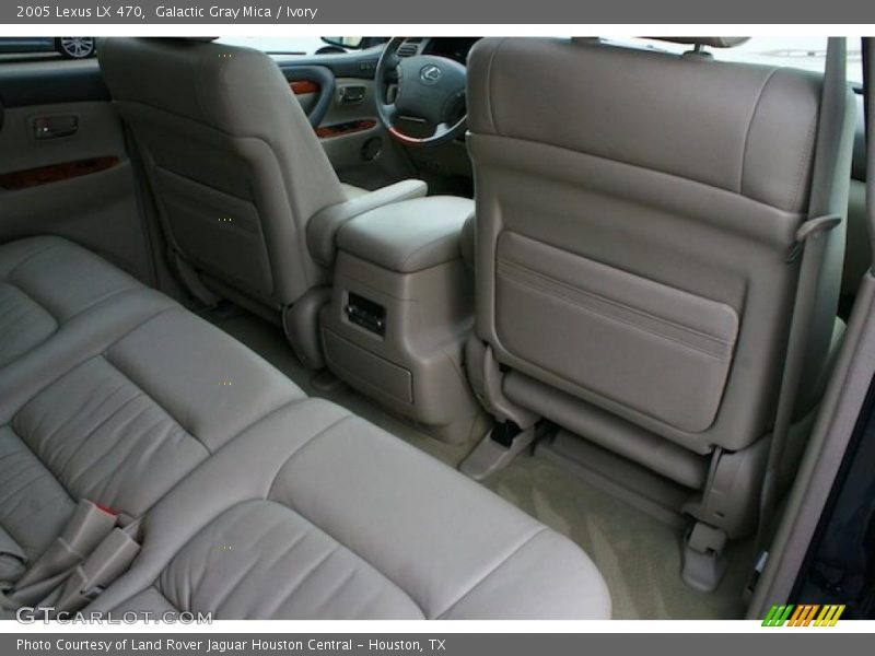  2005 LX 470 Ivory Interior