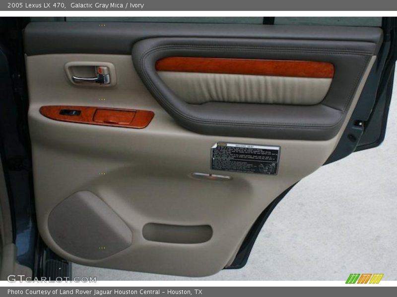 Door Panel of 2005 LX 470