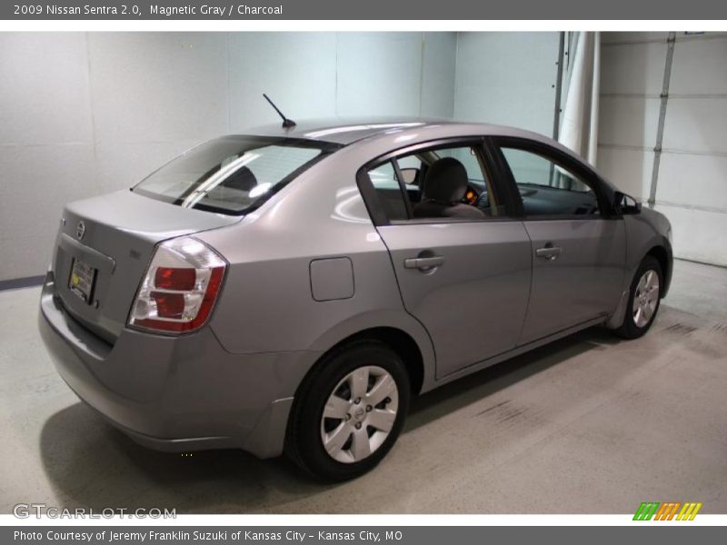 Magnetic Gray / Charcoal 2009 Nissan Sentra 2.0