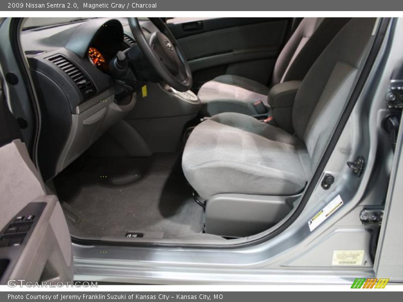 Magnetic Gray / Charcoal 2009 Nissan Sentra 2.0