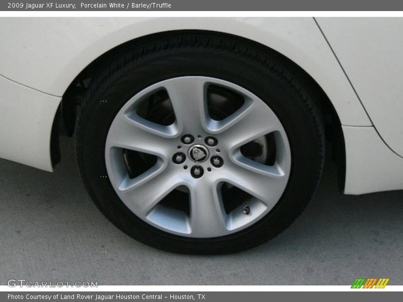  2009 XF Luxury Wheel