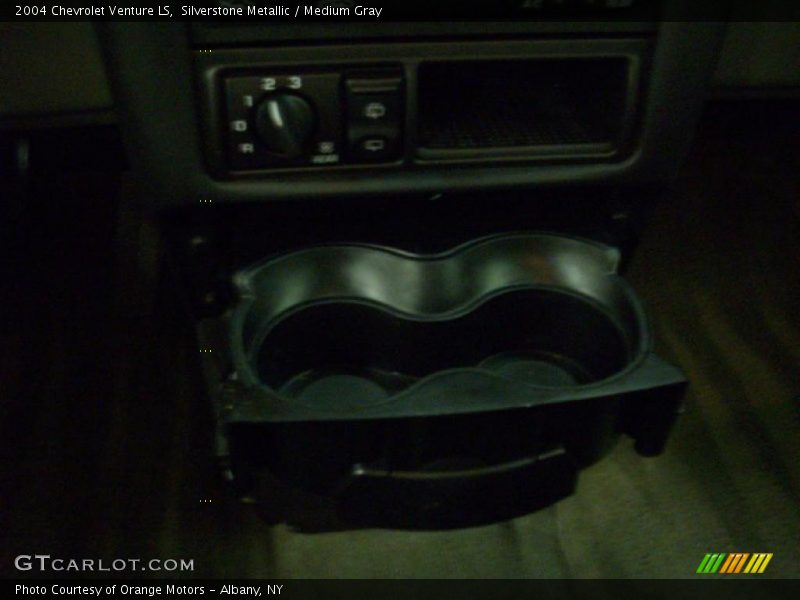 Silverstone Metallic / Medium Gray 2004 Chevrolet Venture LS