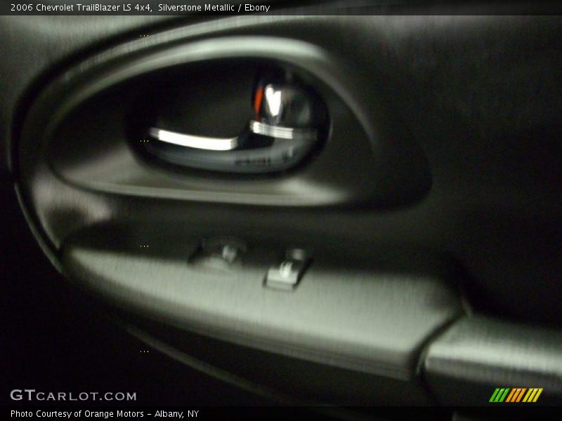 Silverstone Metallic / Ebony 2006 Chevrolet TrailBlazer LS 4x4