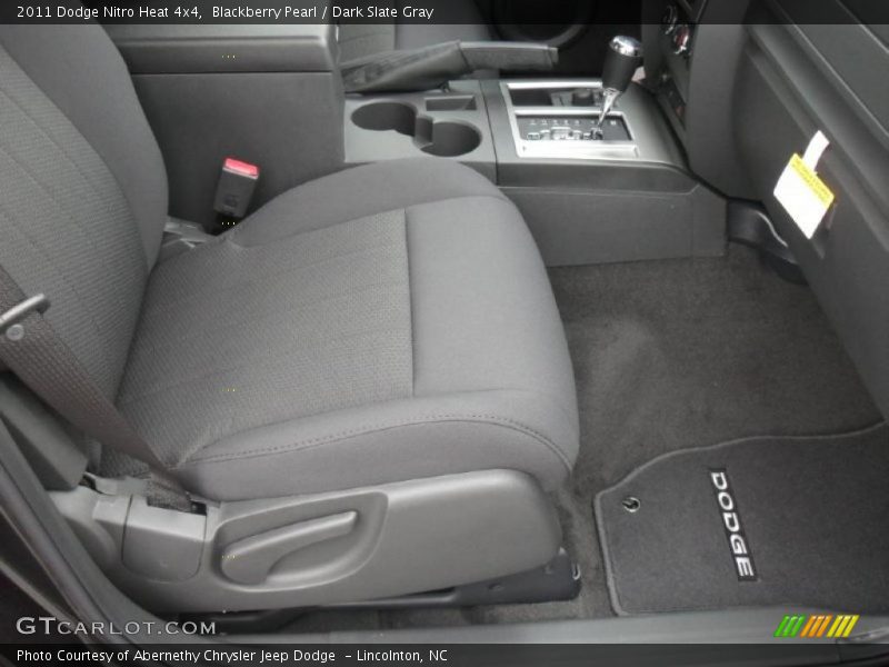 Blackberry Pearl / Dark Slate Gray 2011 Dodge Nitro Heat 4x4