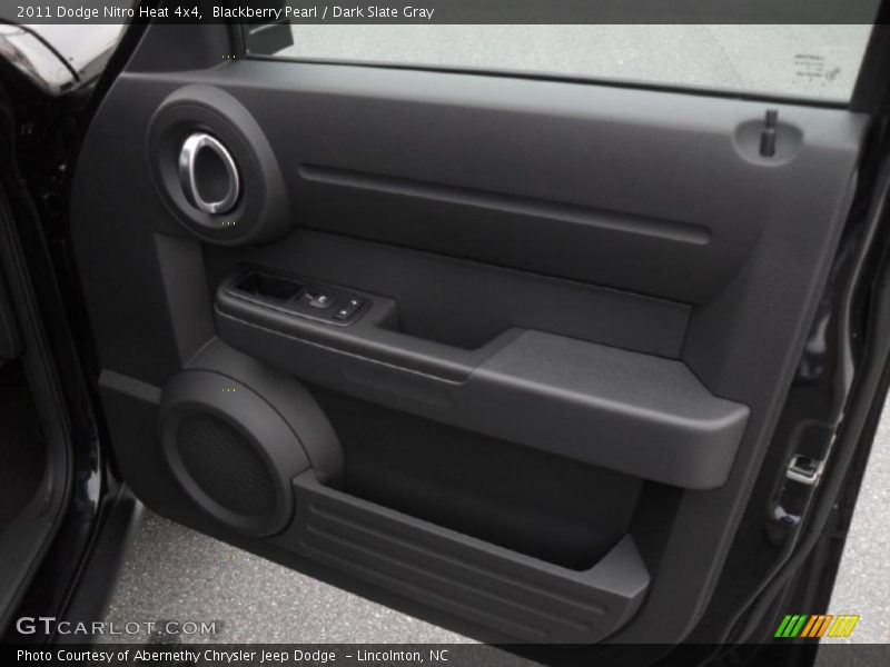 Blackberry Pearl / Dark Slate Gray 2011 Dodge Nitro Heat 4x4