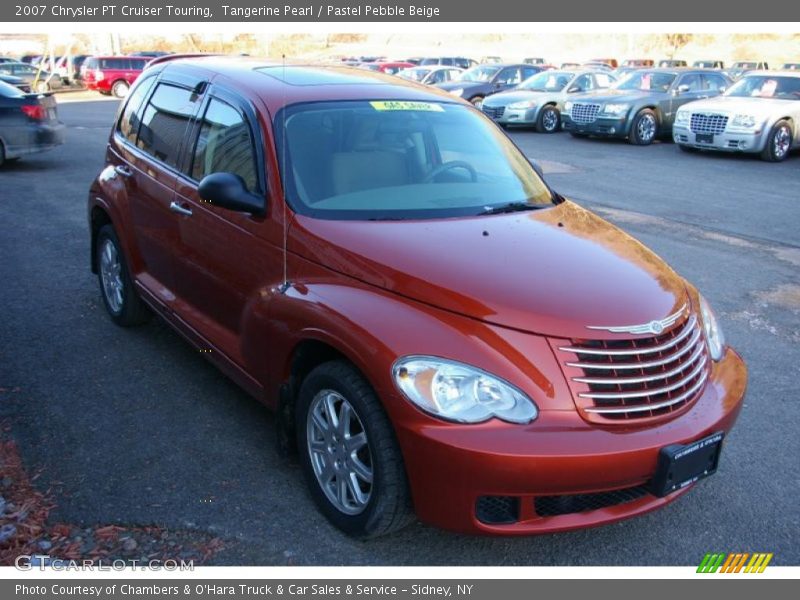 Front 3/4 View of 2007 PT Cruiser Touring