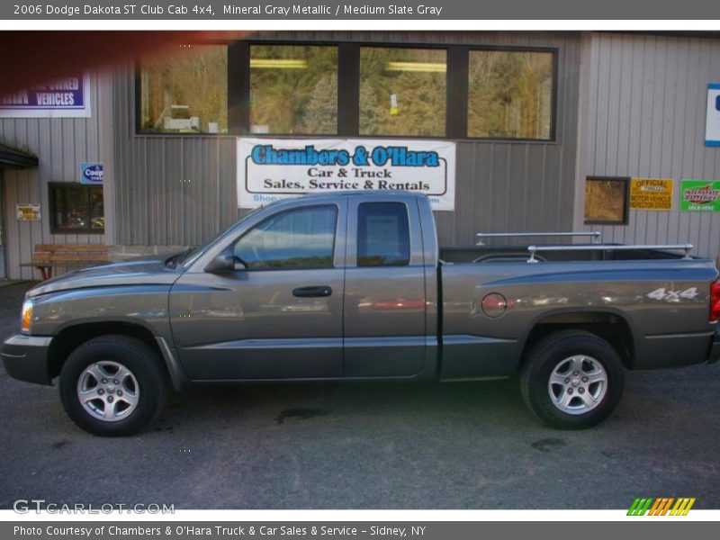 Mineral Gray Metallic / Medium Slate Gray 2006 Dodge Dakota ST Club Cab 4x4