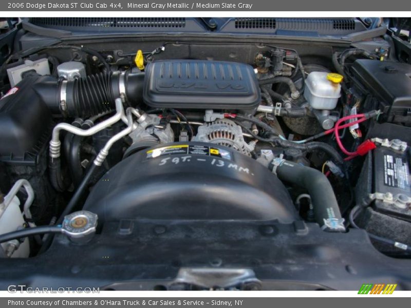  2006 Dakota ST Club Cab 4x4 Engine - 3.7 Liter SOHC 12-Valve PowerTech V6