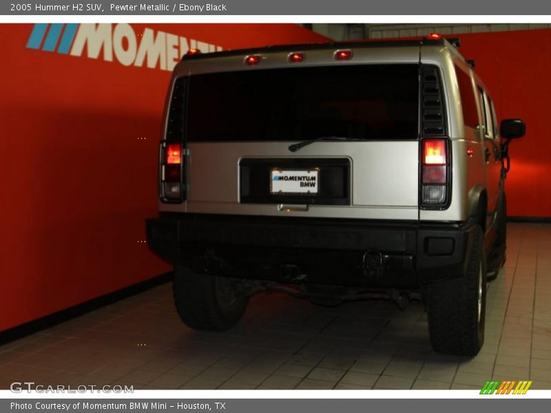 Pewter Metallic / Ebony Black 2005 Hummer H2 SUV