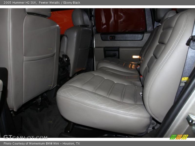 Pewter Metallic / Ebony Black 2005 Hummer H2 SUV