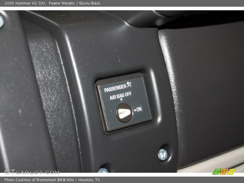 Pewter Metallic / Ebony Black 2005 Hummer H2 SUV