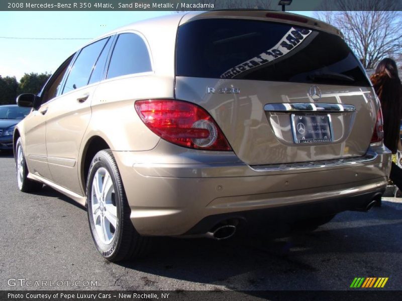 Sand Beige Metallic / Macadamia 2008 Mercedes-Benz R 350 4Matic