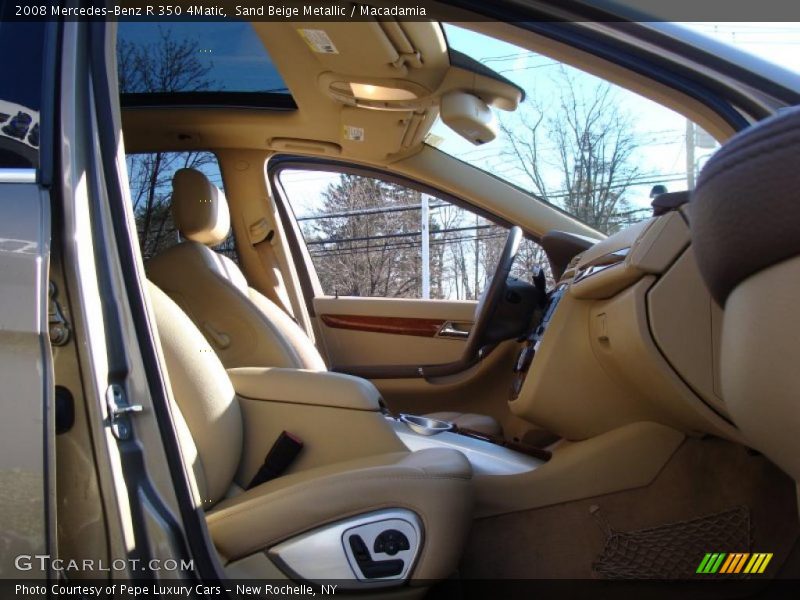 Sand Beige Metallic / Macadamia 2008 Mercedes-Benz R 350 4Matic