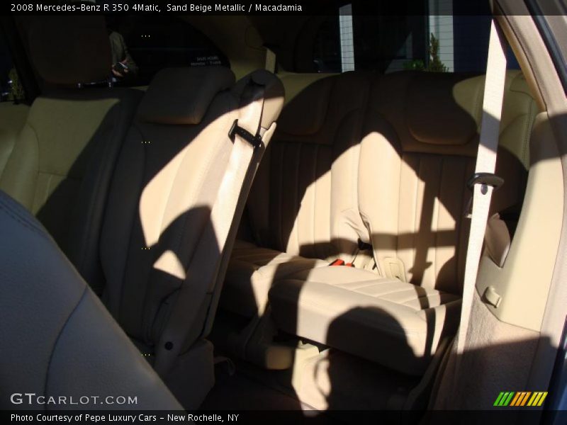 Sand Beige Metallic / Macadamia 2008 Mercedes-Benz R 350 4Matic