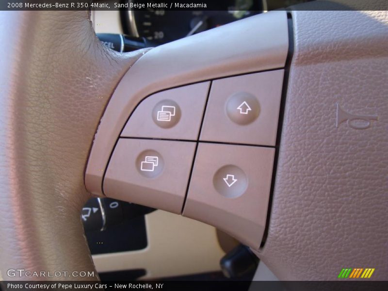 Sand Beige Metallic / Macadamia 2008 Mercedes-Benz R 350 4Matic
