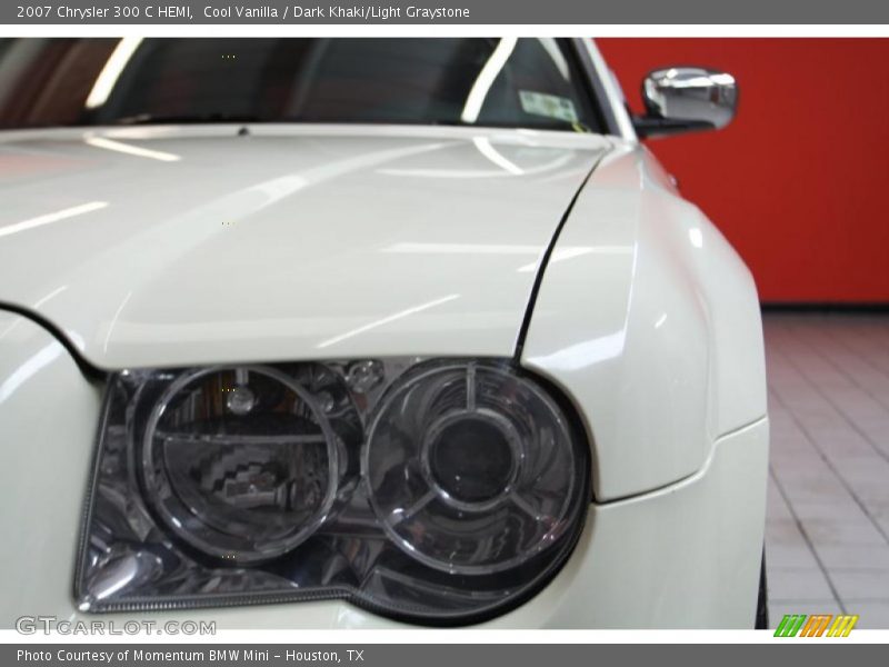 Cool Vanilla / Dark Khaki/Light Graystone 2007 Chrysler 300 C HEMI