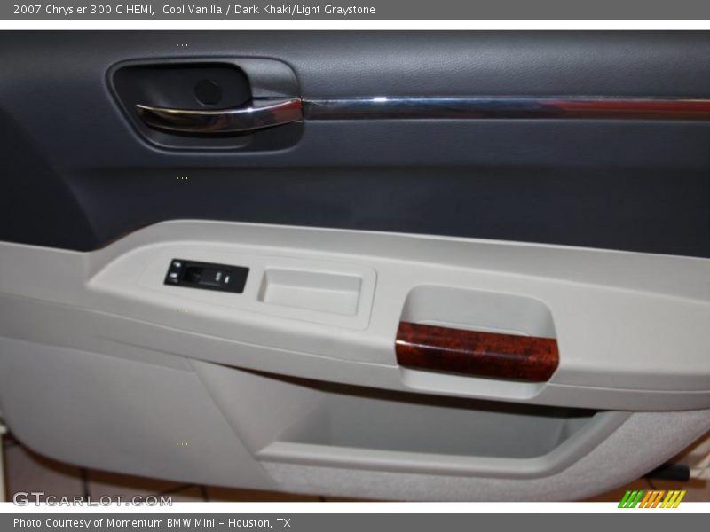 Cool Vanilla / Dark Khaki/Light Graystone 2007 Chrysler 300 C HEMI
