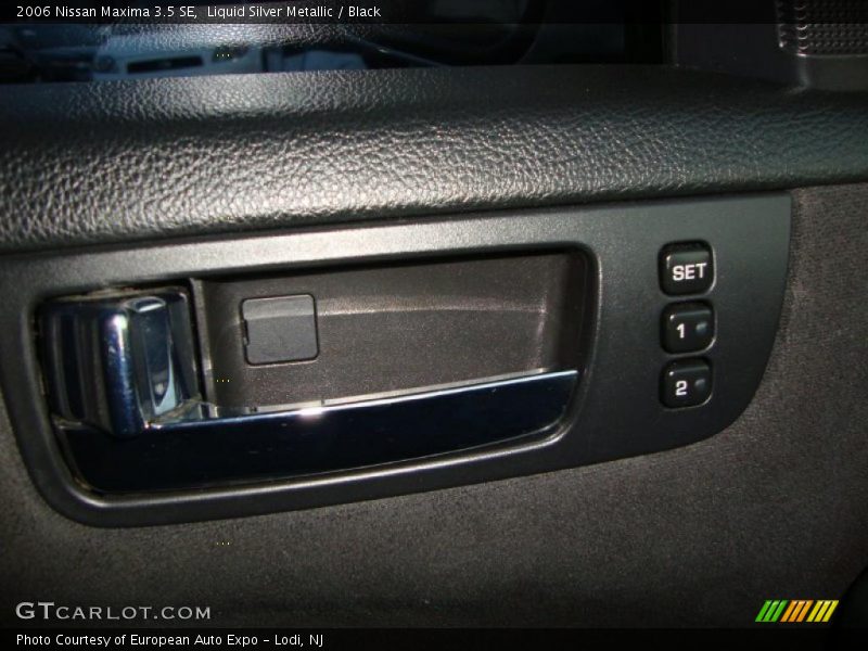 Liquid Silver Metallic / Black 2006 Nissan Maxima 3.5 SE
