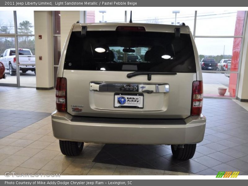 Light Sandstone Metallic / Pastel Pebble Beige 2011 Jeep Liberty Limited