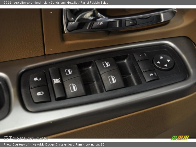 Light Sandstone Metallic / Pastel Pebble Beige 2011 Jeep Liberty Limited