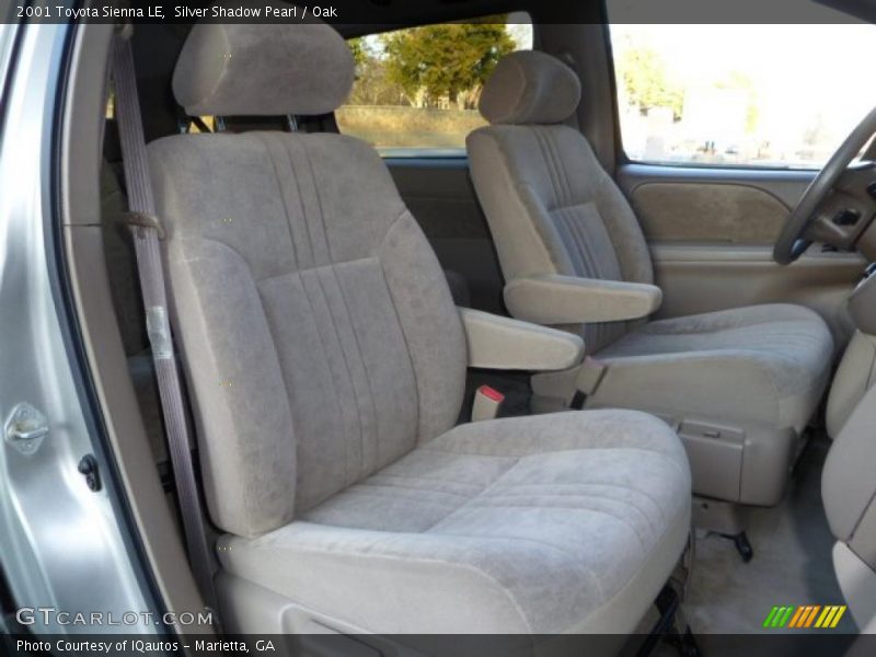Silver Shadow Pearl / Oak 2001 Toyota Sienna LE