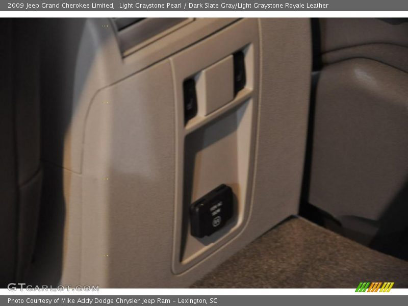 Light Graystone Pearl / Dark Slate Gray/Light Graystone Royale Leather 2009 Jeep Grand Cherokee Limited