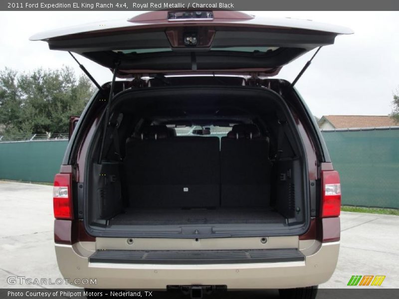  2011 Expedition EL King Ranch 4x4 Trunk
