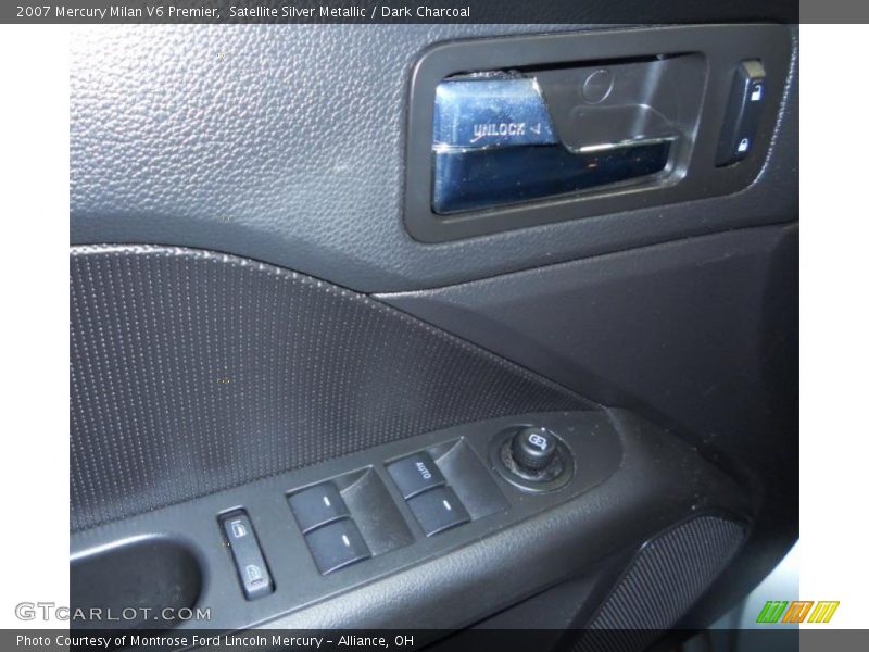 Satellite Silver Metallic / Dark Charcoal 2007 Mercury Milan V6 Premier