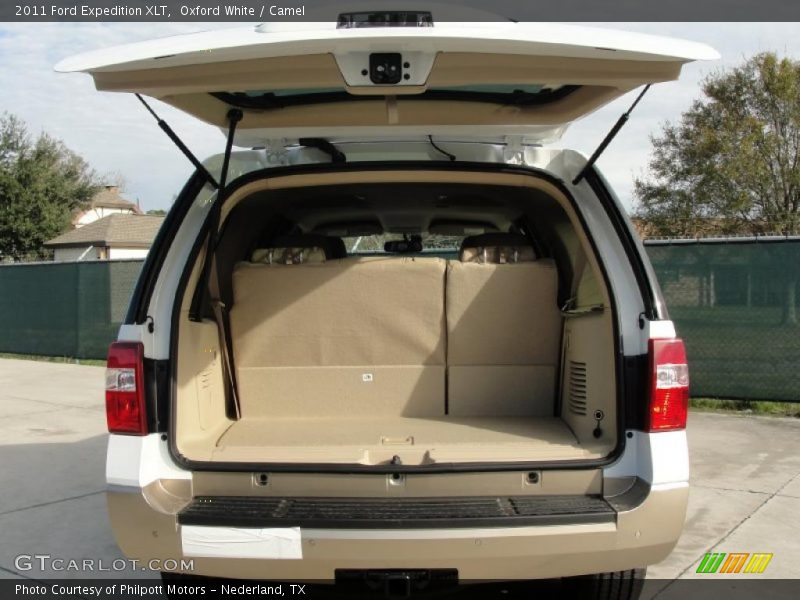  2011 Expedition XLT Trunk