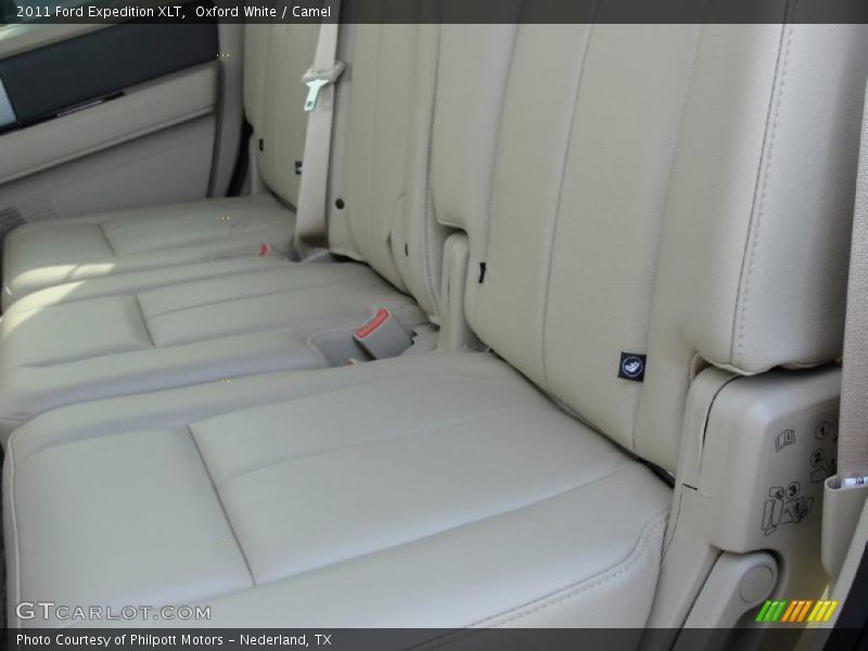 Oxford White / Camel 2011 Ford Expedition XLT