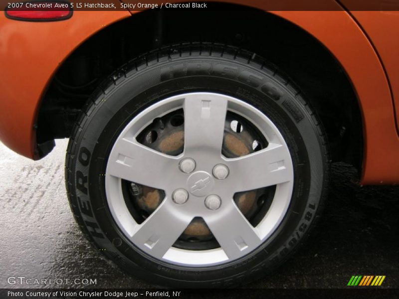 Spicy Orange / Charcoal Black 2007 Chevrolet Aveo 5 LS Hatchback