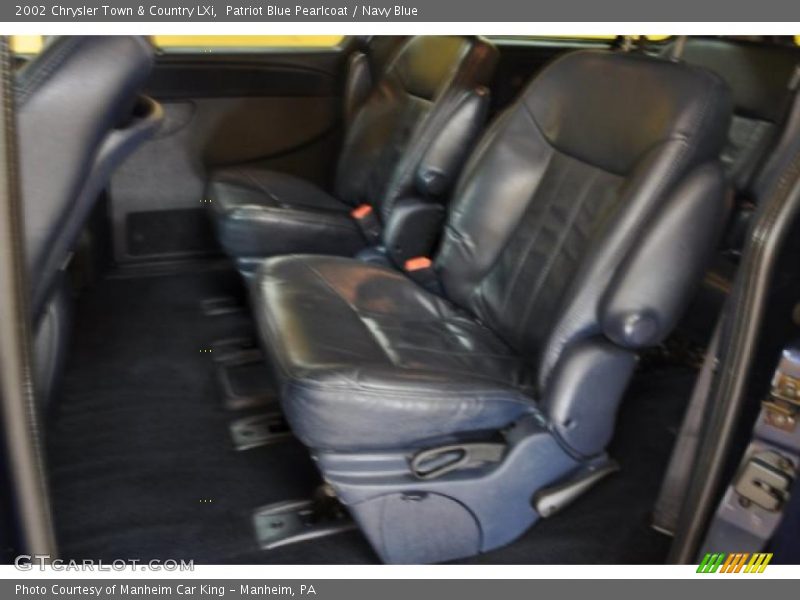  2002 Town & Country LXi Navy Blue Interior