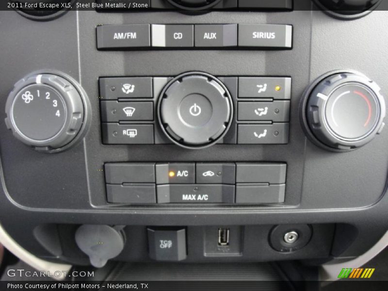 Controls of 2011 Escape XLS